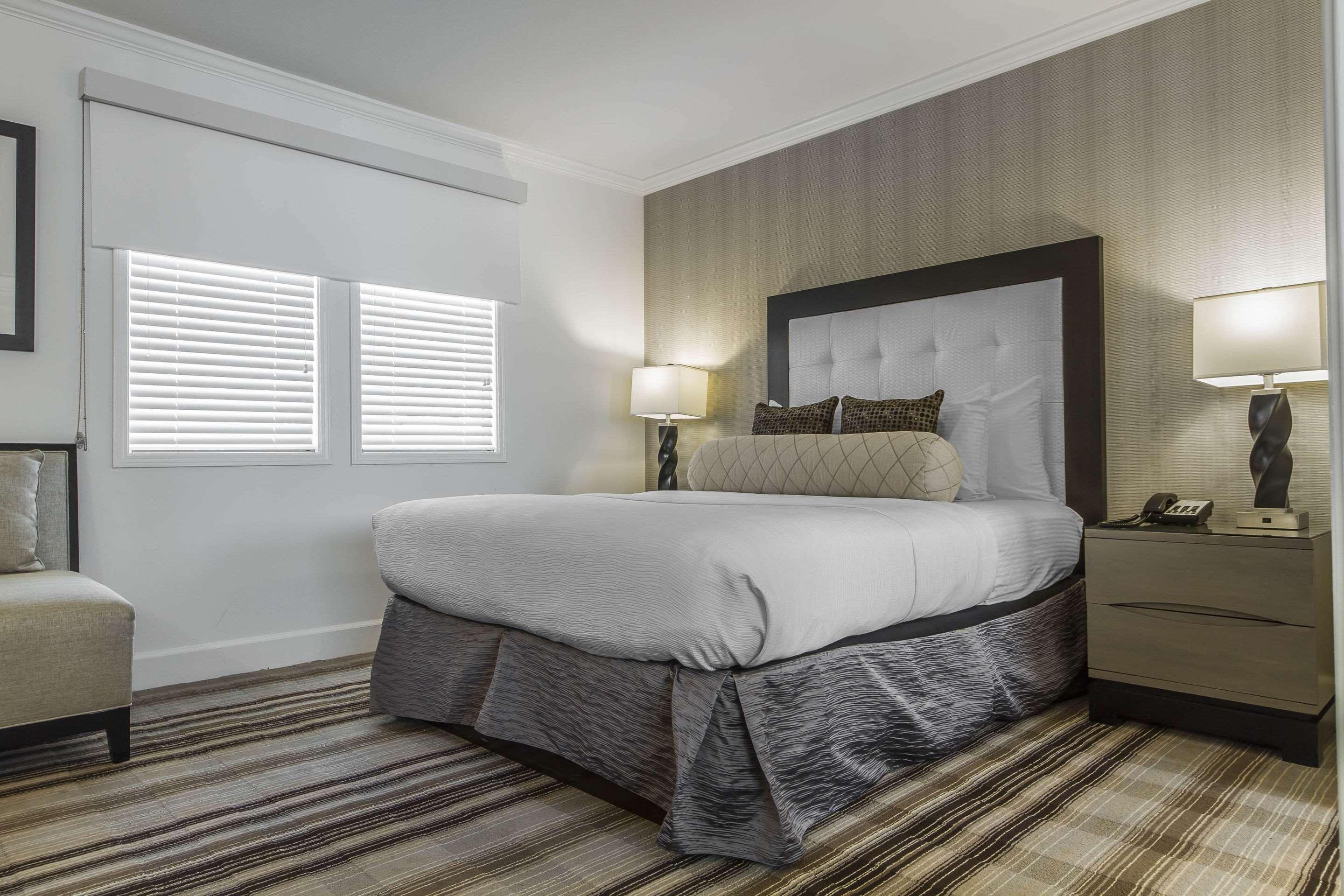 Off Capitol Park, Ascend Collection 3* Sacramento